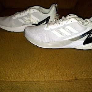 Mens sneakers